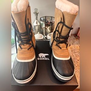 Nearly new Sorel Caribou WL waterproof boots sz 10/41 RARE color combo